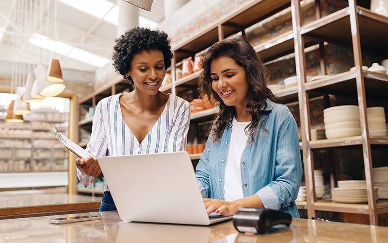 business women on laptop